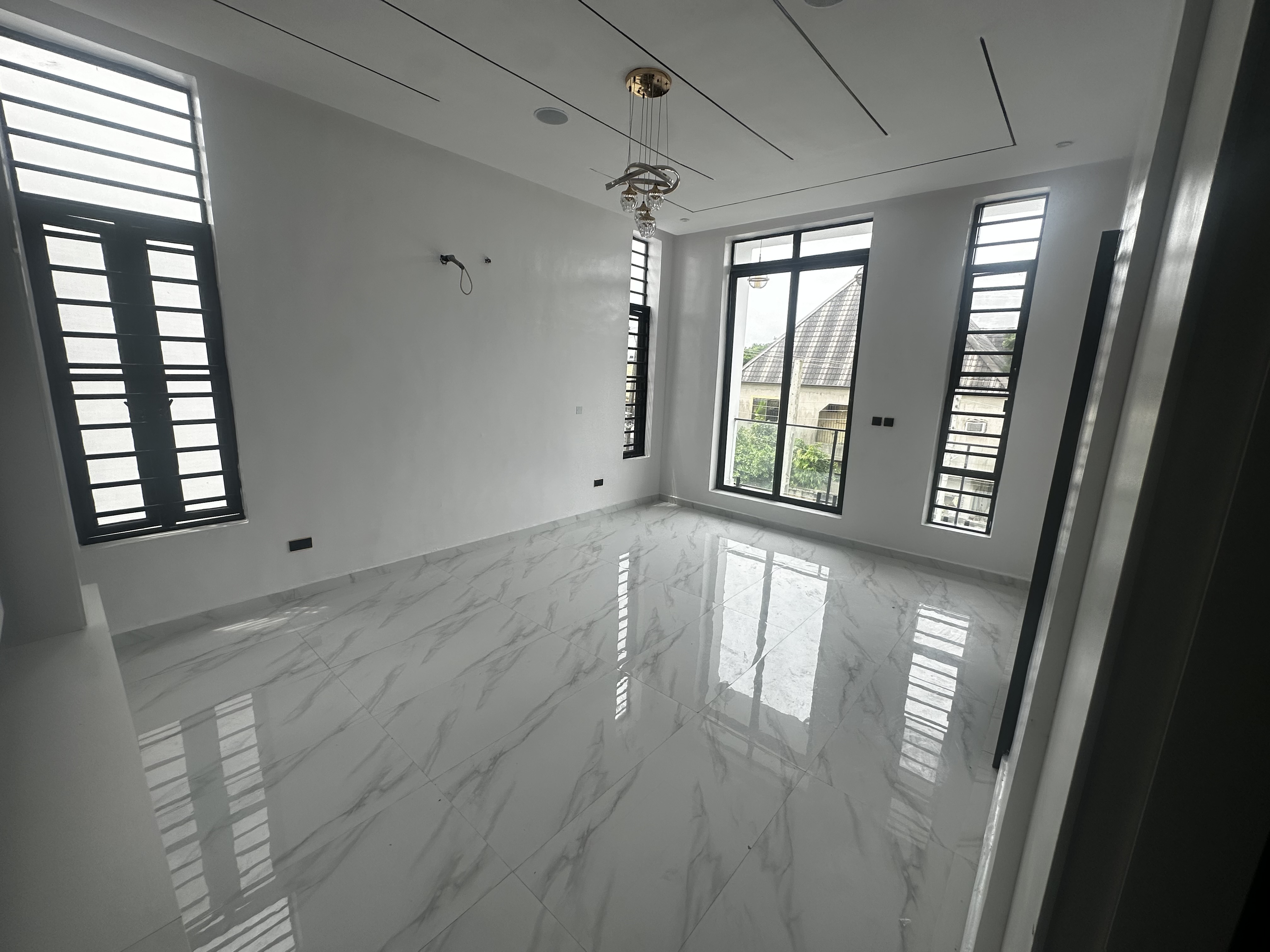New Detached 4 Bedroom Duplex with BQ, image 3 of 9