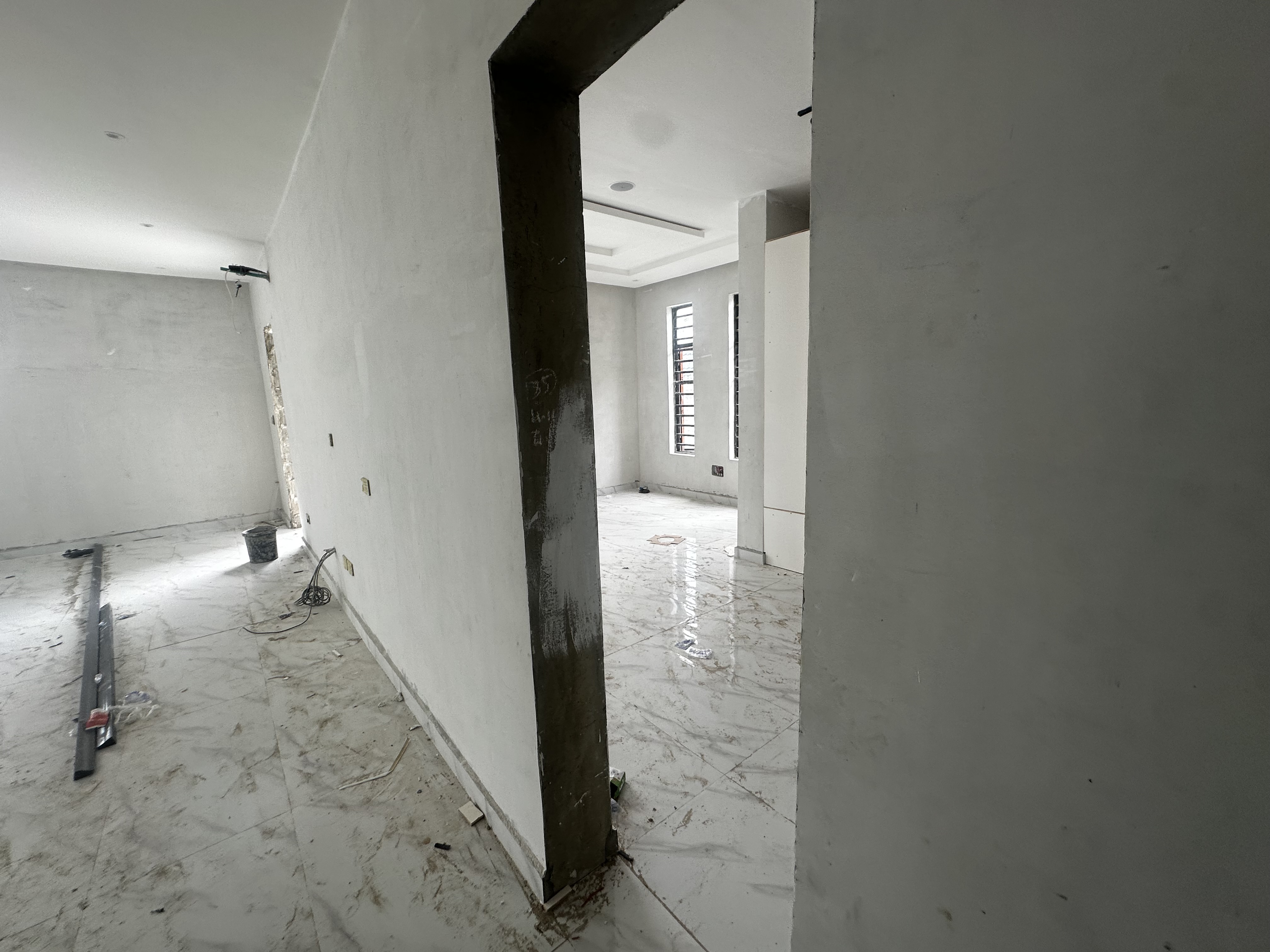 Luxury 6-Bedroom Detached Duplex with Automated Gate & Swimming Pool, image 8 of 12