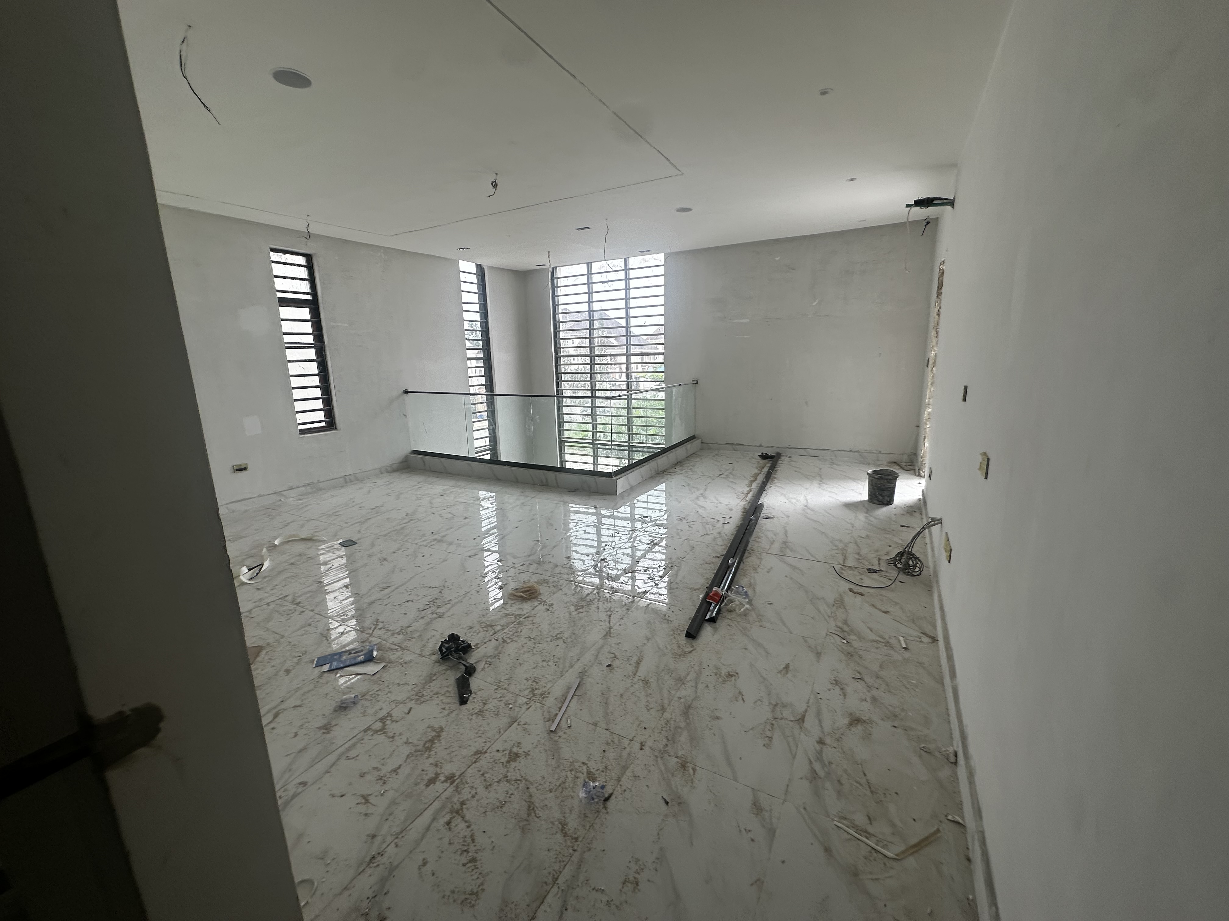 Luxury 6-Bedroom Detached Duplex with Automated Gate & Swimming Pool, image 7 of 12
