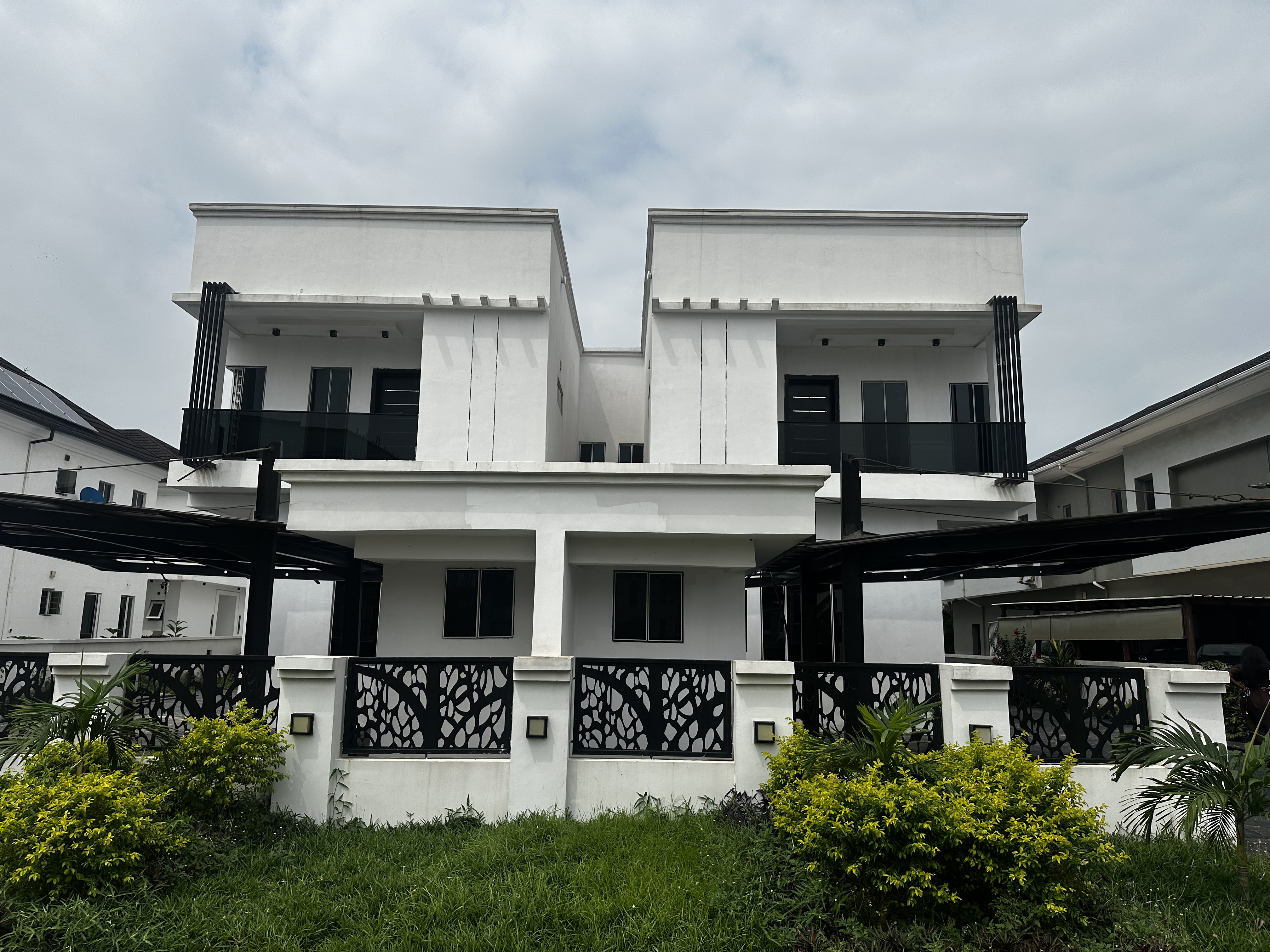 Elegant 5 Bedroom Smart Home Duplex, image 1 of 9